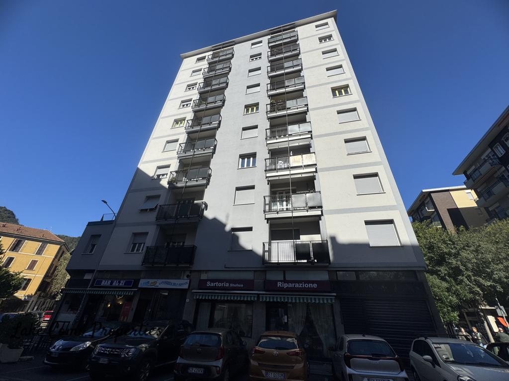 5-комн. квартира на озере Комо, 100 м², фото №2, объявление №104262606