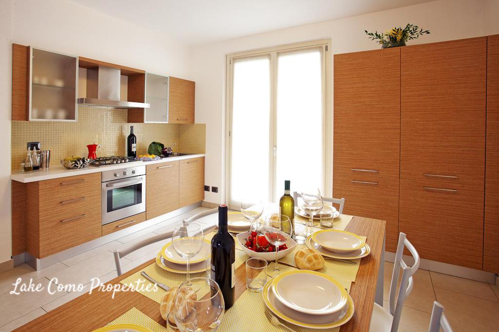 Квартира в Грианте, 300 м², фото №5, объявление №62565972