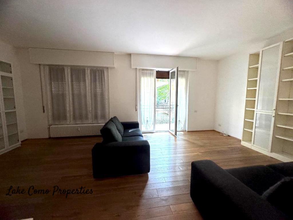 5-комн. квартира на озере Комо, 135 м², фото №4, объявление №104286336