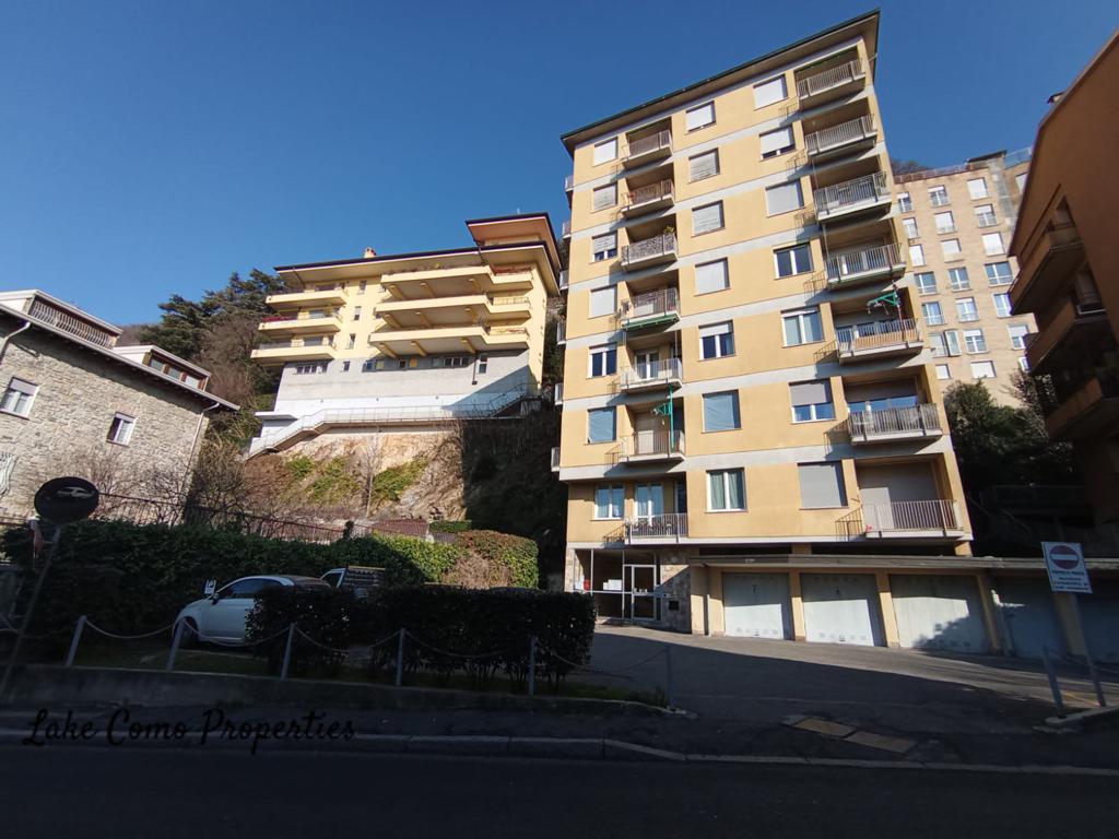 2-комн. квартира на озере Комо, 60 м², фото №1, объявление №101735550