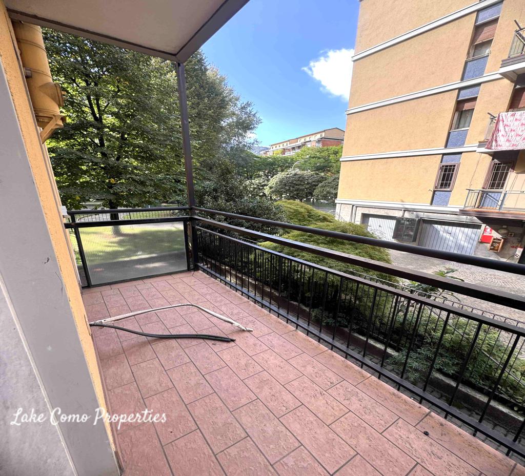 5-комн. квартира на озере Комо, 135 м², фото №2, объявление №104286336