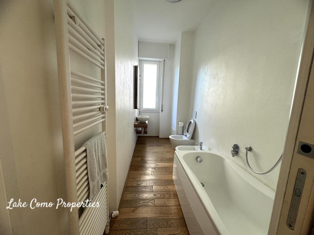 5-комн. квартира на озере Комо, 135 м², фото №8, объявление №104286336