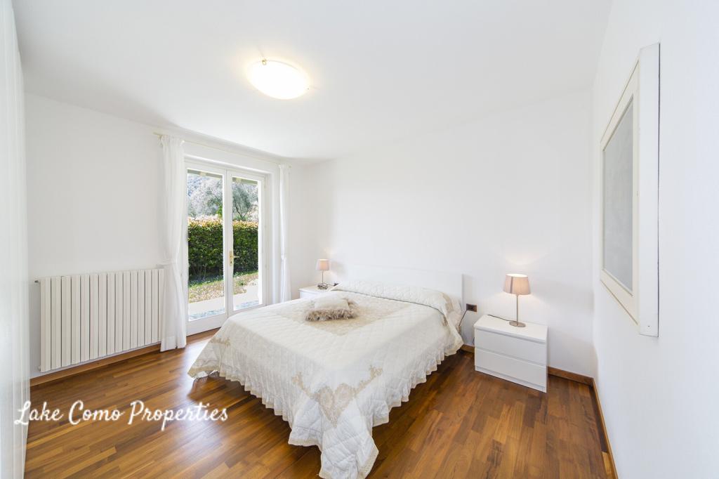 8-комн. дом на озере Комо, 250 м², фото №10, объявление №102985932